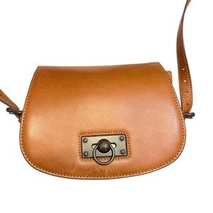 Frye Farrah saddle crossbody bag in tan light brown leather